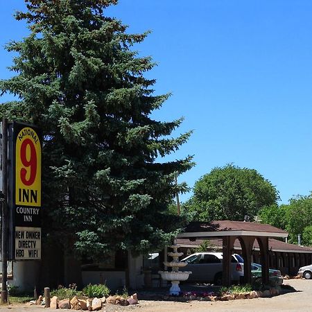 Country Inn Motel Dove Creek Экстерьер фото