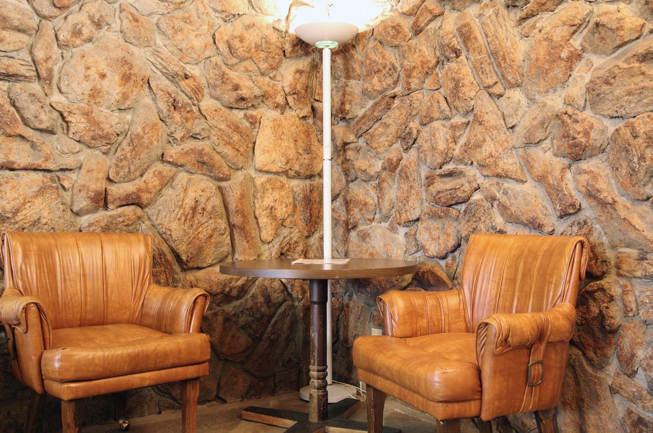 Country Inn Motel Dove Creek Экстерьер фото